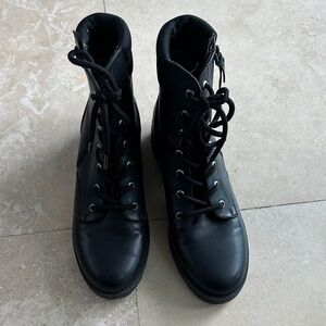 Dr. Scholl's Black Women's Boots